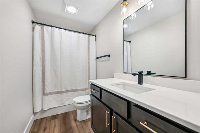 1423 Echo Ridge Lane, Marion, IA 52302