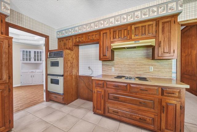 306 Swan Ridge Place, Duncanville, TX 75137