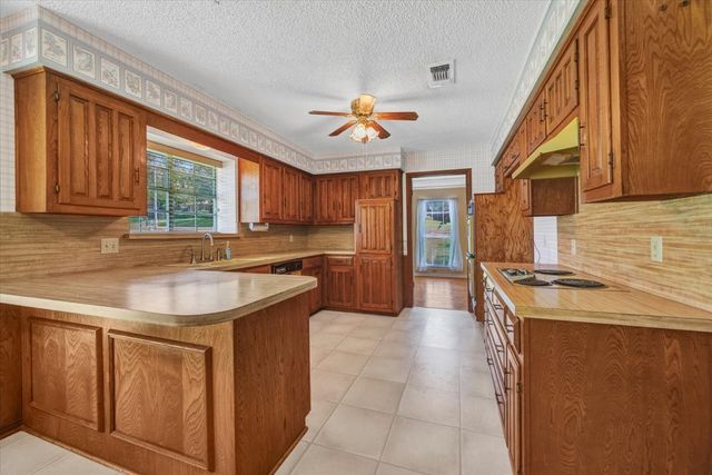 306 Swan Ridge Place, Duncanville, TX 75137