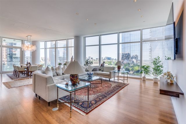 1918 Olive Street 701, Dallas, TX 75201