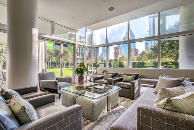 1918 Olive Street 701, Dallas, TX 75201