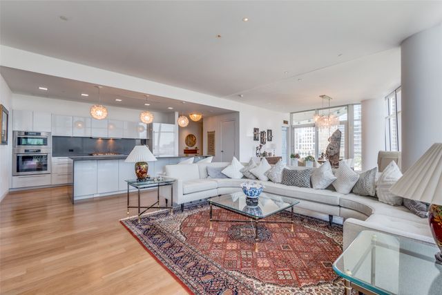 1918 Olive Street 701, Dallas, TX 75201