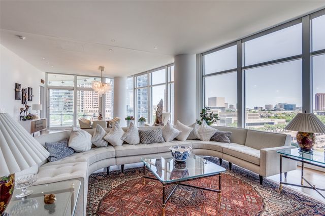 1918 Olive Street 701, Dallas, TX 75201