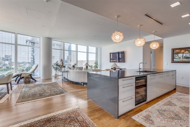 1918 Olive Street 701, Dallas, TX 75201