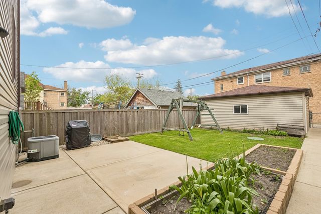 6723 31st Street, Berwyn, IL 60402