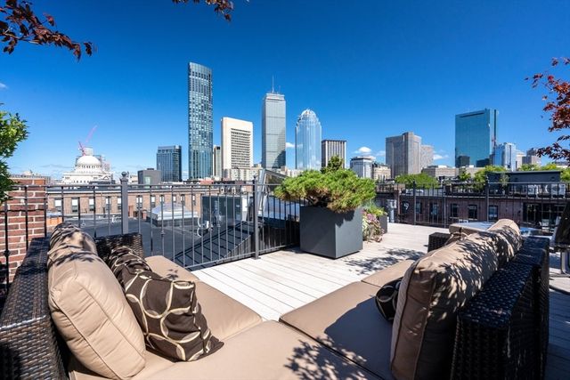 7 Wellington St 2, Boston, MA 02118