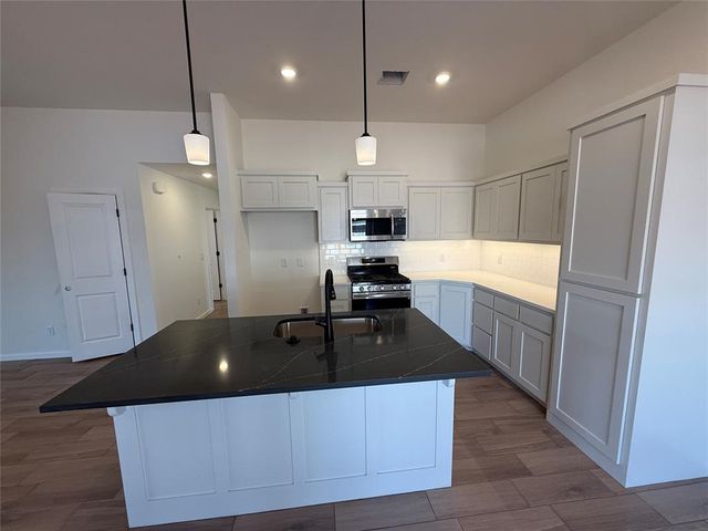 18221 Austin Court, Edmond, OK 73012