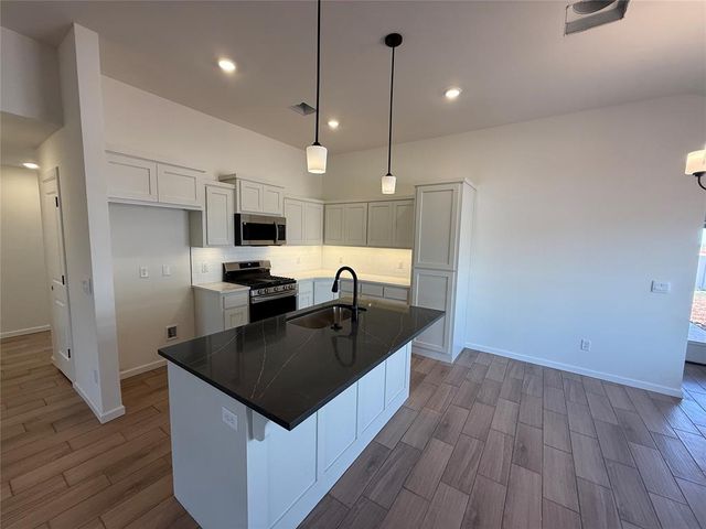 18221 Austin Court, Edmond, OK 73012