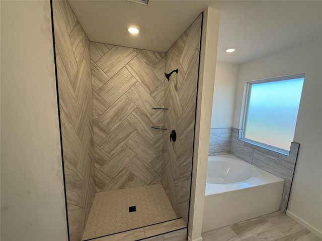 18221 Austin Court, Edmond, OK 73012