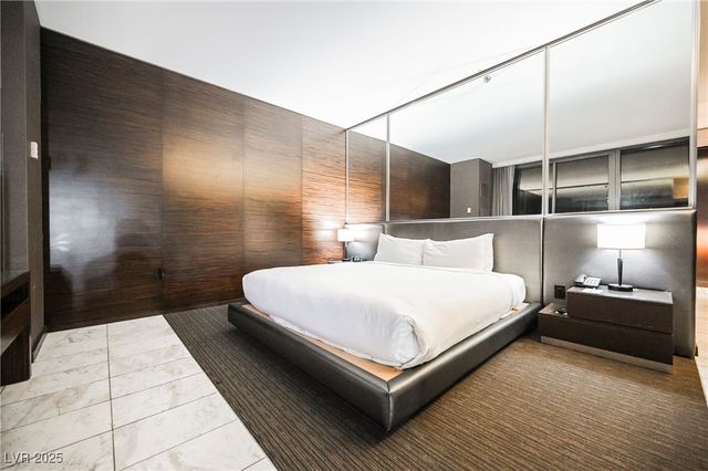 4381 FLAMINGO Road 2201, Las Vegas, NV 89103