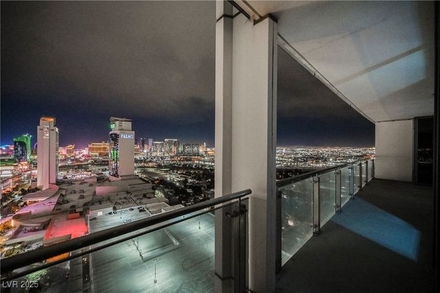 4381 FLAMINGO Road 2201, Las Vegas, NV 89103