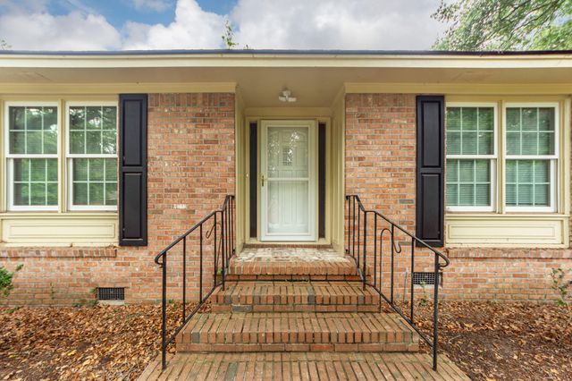777 Bonham Drive, Charleston, SC 29412