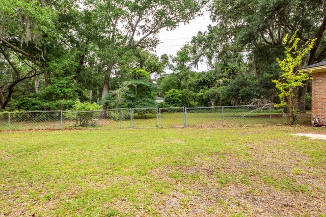 777 Bonham Drive, Charleston, SC 29412