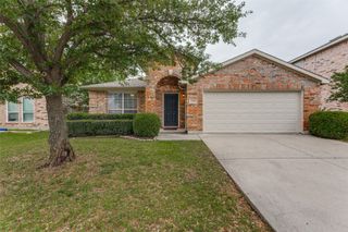 10449 Winding Passage Way, Fort Worth, TX 76131