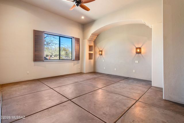 6020 W Potvin Lane, Tucson, AZ 85742