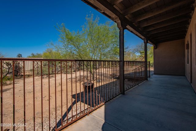 6020 W Potvin Lane, Tucson, AZ 85742