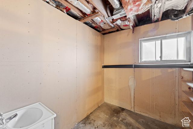 145 N 400 E, Beaver, UT 84713