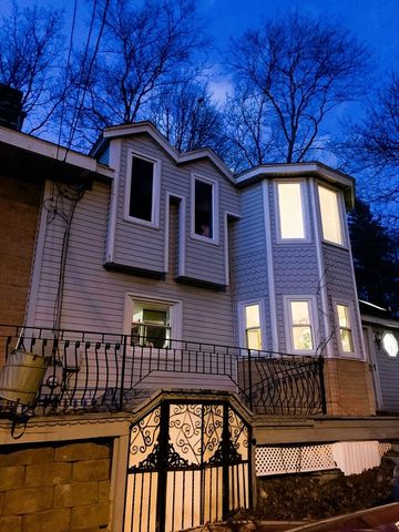 498 Middlesex Tpke, Billerica, MA 01821