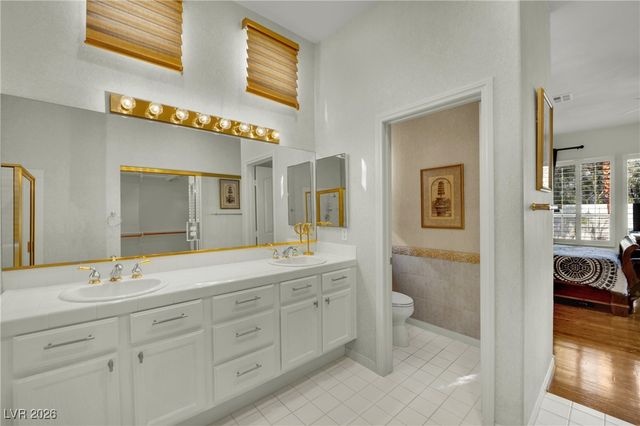 8012 Gothic Avenue, Las Vegas, NV 89117