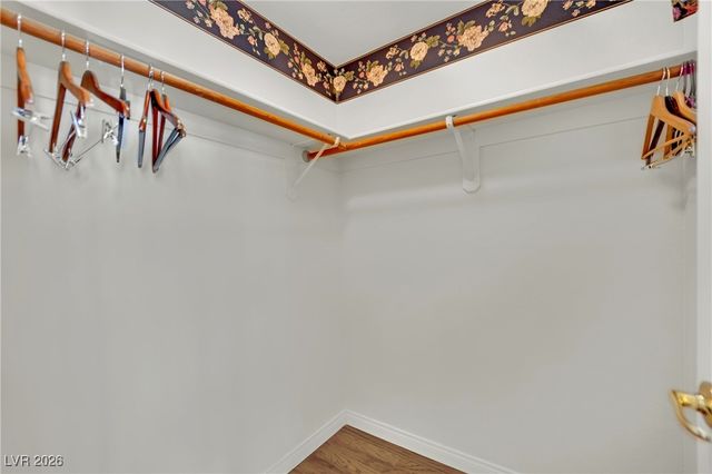 8012 Gothic Avenue, Las Vegas, NV 89117