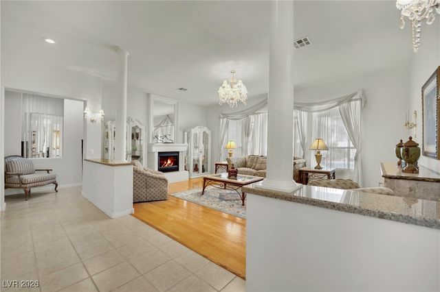 8012 Gothic Avenue, Las Vegas, NV 89117