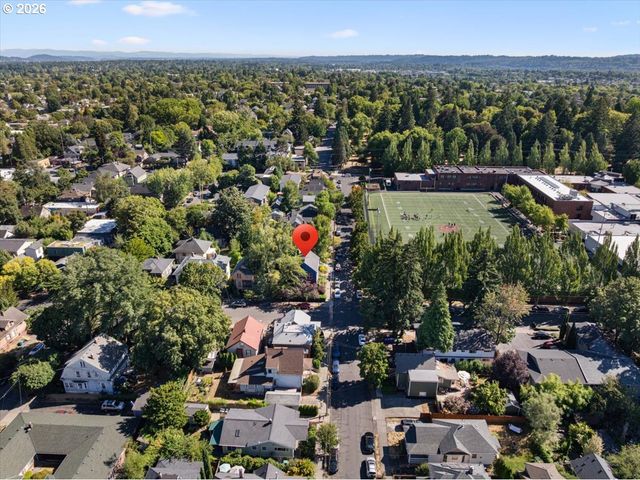 2606 Se PINE St, Portland, OR 97214
