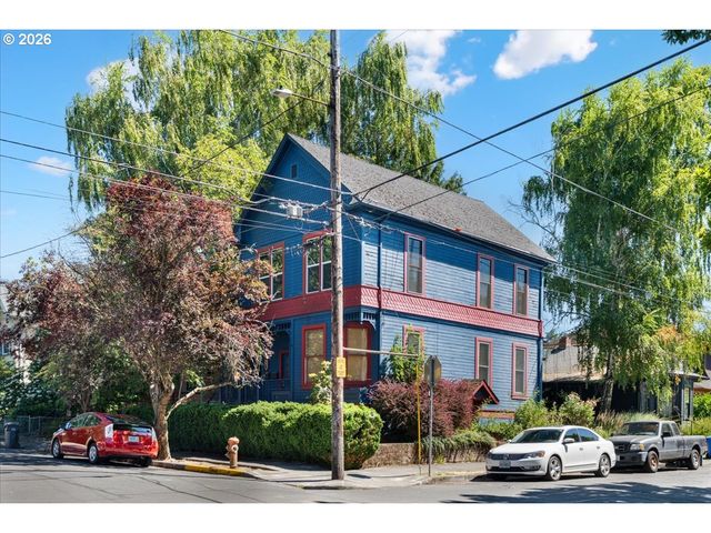 2606 Se PINE St, Portland, OR 97214