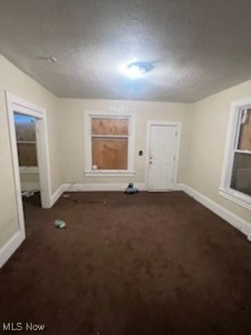 7117 Camden Avenue, Cleveland, OH 44102