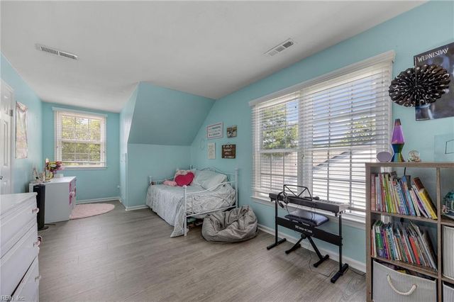 1024 Blairmore DR, Virginia Beach, VA 23454