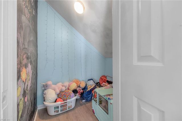 1024 Blairmore DR, Virginia Beach, VA 23454