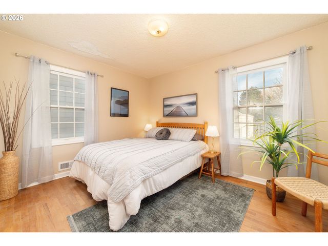 6015 N OBERLIN St, Portland, OR 97203