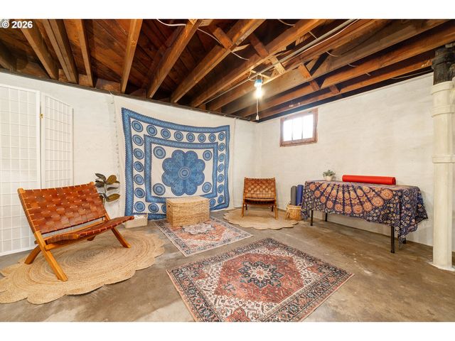 6015 N OBERLIN St, Portland, OR 97203