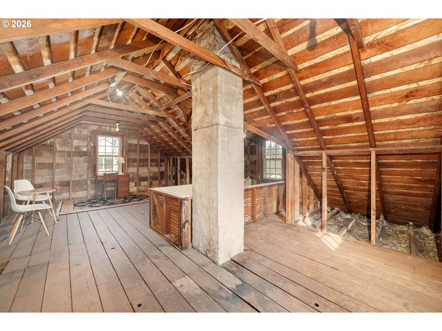 6015 N OBERLIN St, Portland, OR 97203