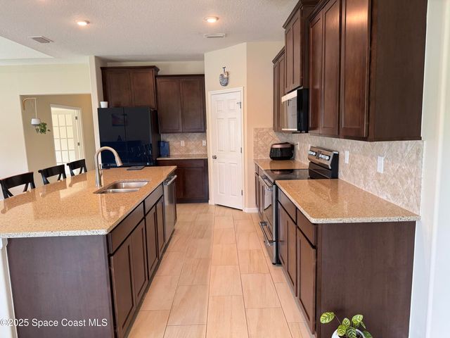 3639 Salt Marsh Circle, West Melbourne, FL 32904