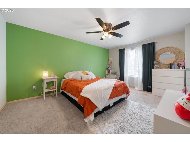 1138 W 30TH St, Vancouver, WA 98660