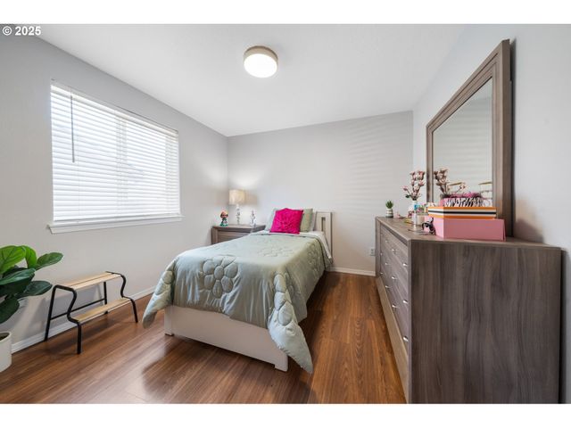 1138 W 30TH St, Vancouver, WA 98660