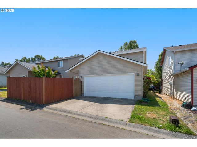 1138 W 30TH St, Vancouver, WA 98660