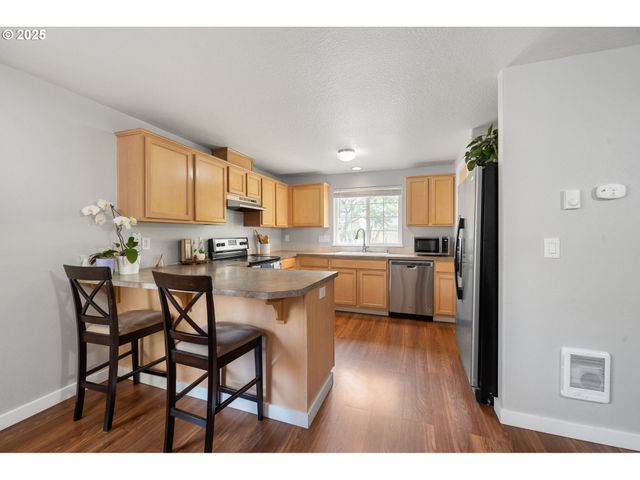1138 W 30TH St, Vancouver, WA 98660