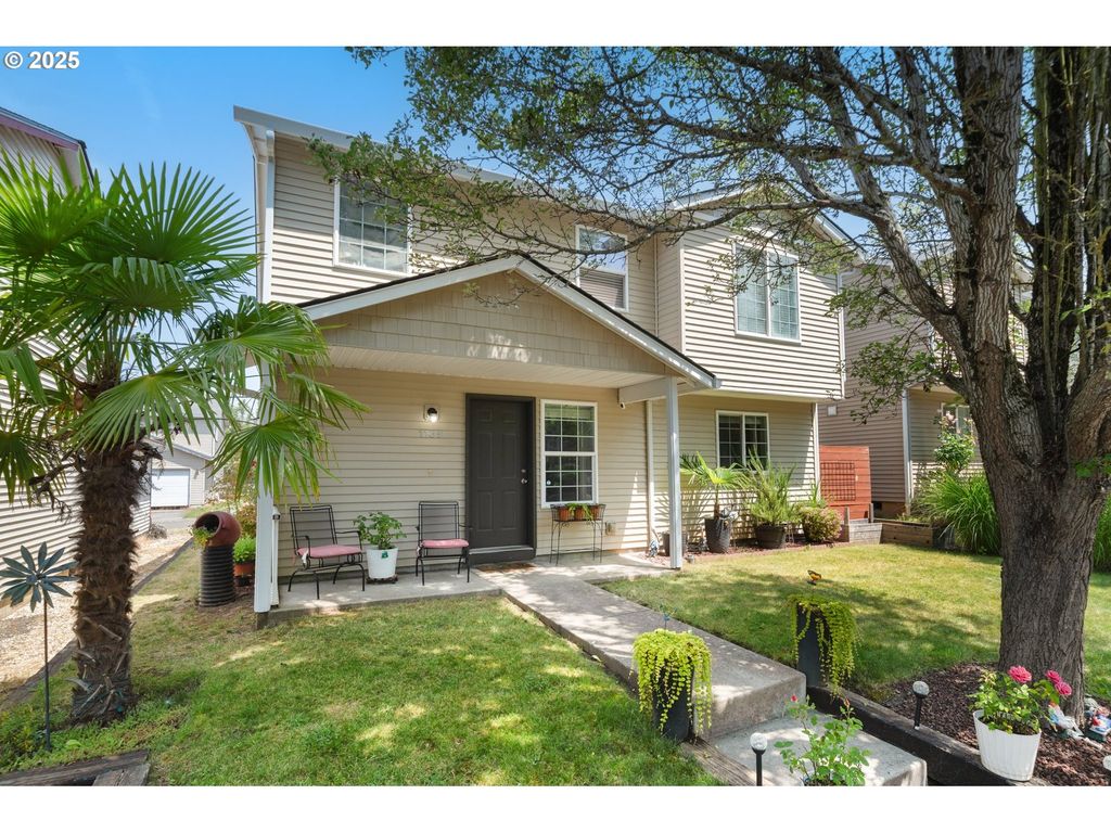 1138 W 30TH St, Vancouver, WA 98660
