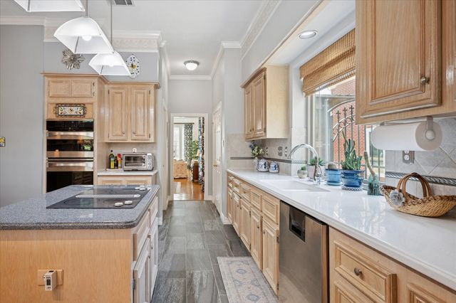 1201 Spring View Lane, Plano, TX 75075