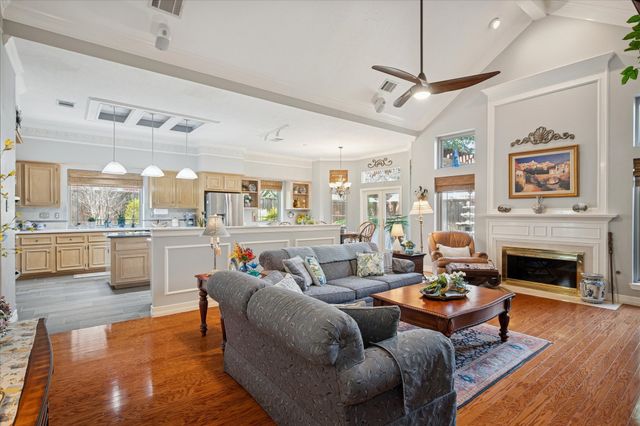 1201 Spring View Lane, Plano, TX 75075