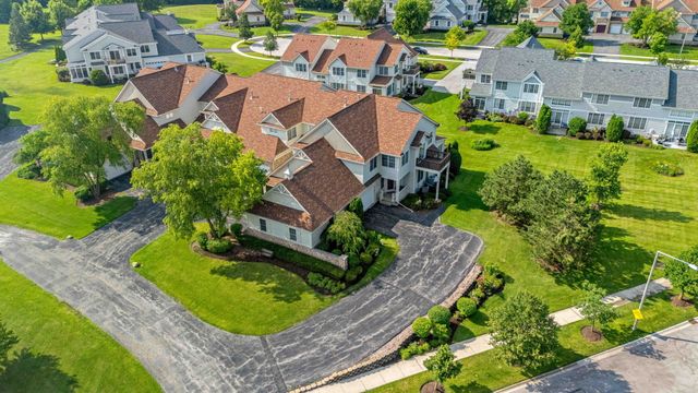 21332 Windy Hill Drive, Frankfort, IL 60423