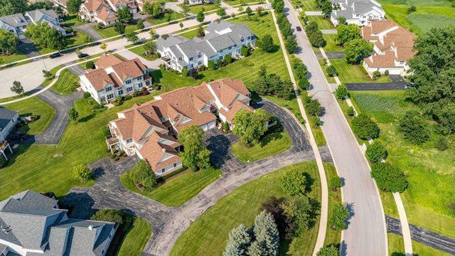21332 Windy Hill Drive, Frankfort, IL 60423