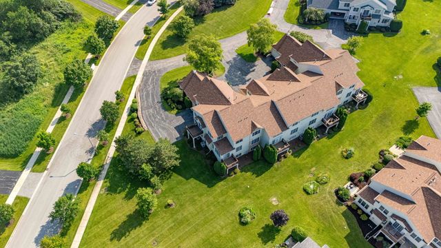 21332 Windy Hill Drive, Frankfort, IL 60423