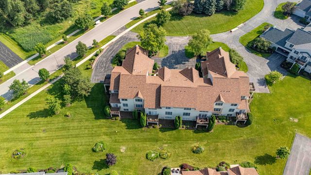 21332 Windy Hill Drive, Frankfort, IL 60423