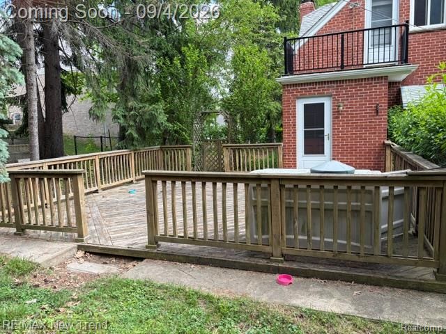 8715 N Wayne Road, Westland, MI 48185