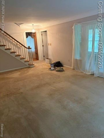 8715 N Wayne Road, Westland, MI 48185