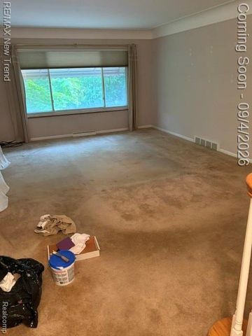 8715 N Wayne Road, Westland, MI 48185