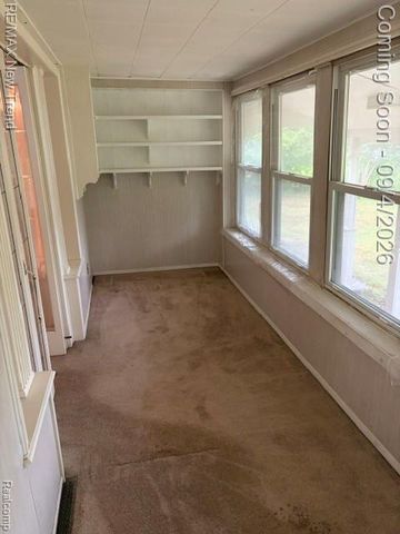 8715 N Wayne Road, Westland, MI 48185