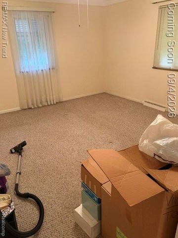 8715 N Wayne Road, Westland, MI 48185